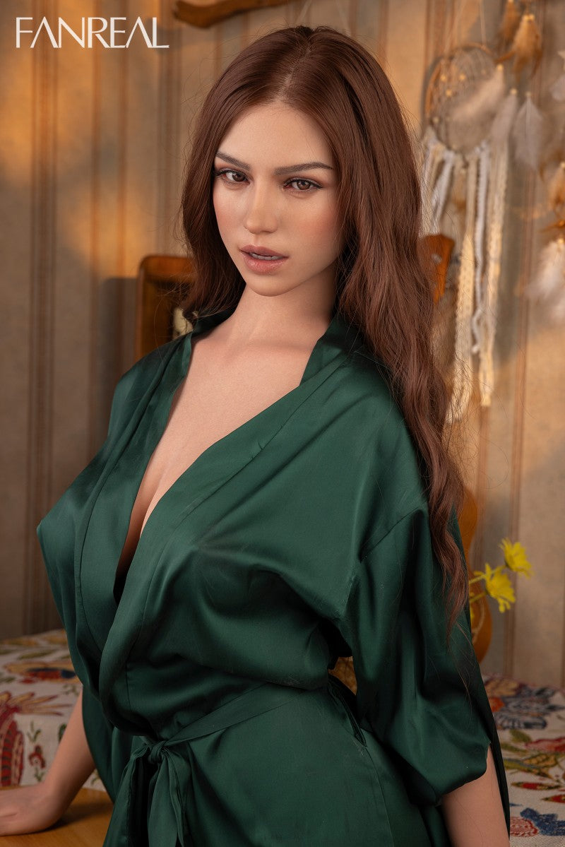 Seksa lelle Mirella (FanReal Doll 155cm F kauss RST silikons)