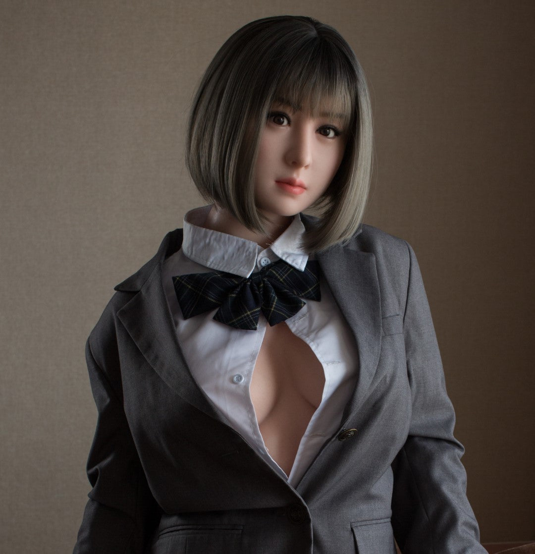 Seksa lelle Misato Model 6 (Gynoid Doll 160 cm F-Cup silikona)