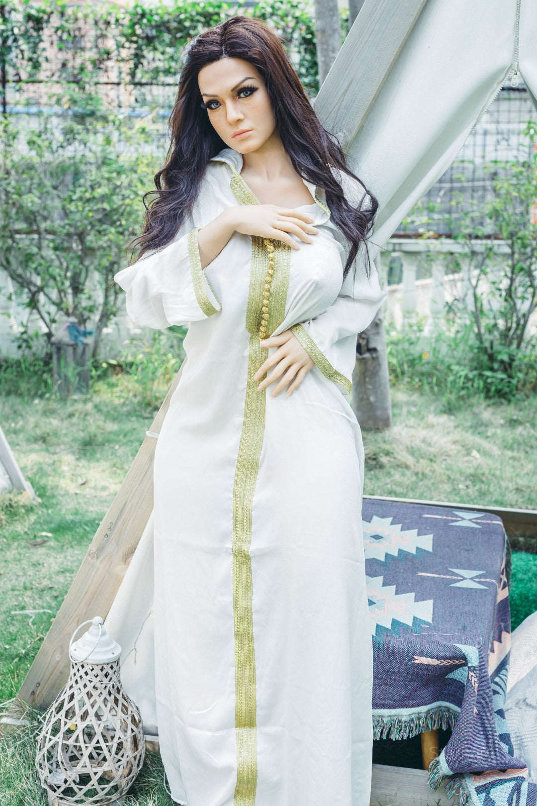 Seksa lelle Amira (Starpery 165 cm G-kauss TPE + silikons)
