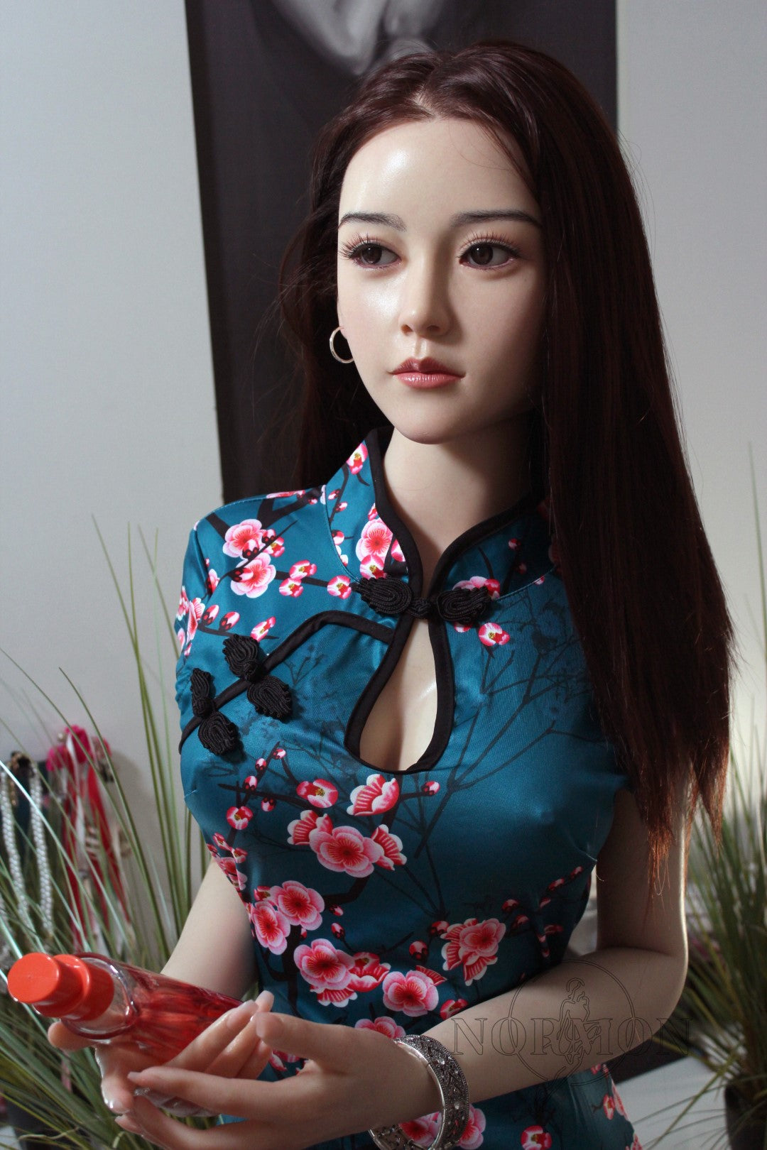 Sju seksa lelle (Normon Doll 165 cm D-Cup NM032 silikons)