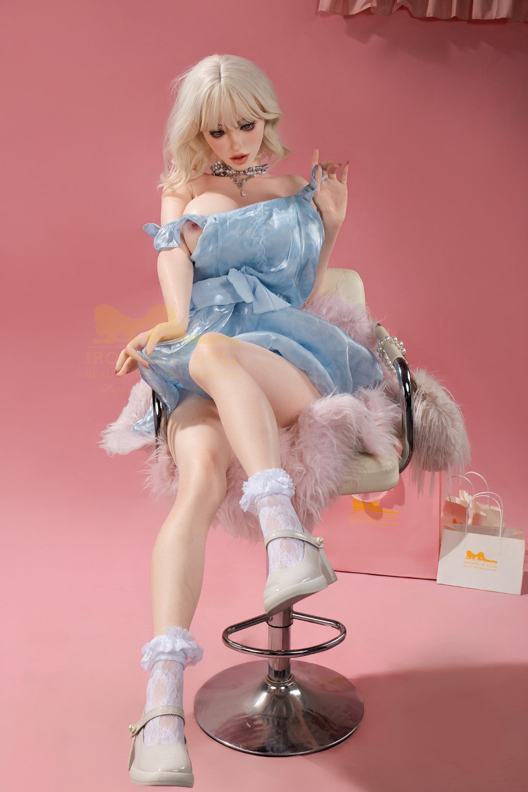 Seksa lelle Vanesa (Irontech Doll 158 cm H-kauss B2 silikona)