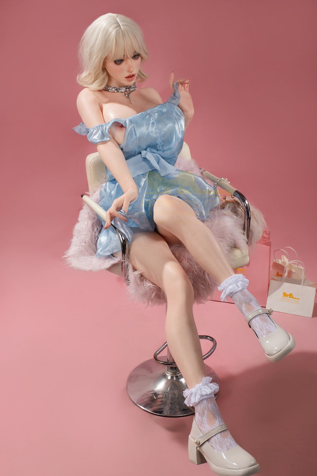 Seksa lelle Vanesa (Irontech Doll 158 cm H-kauss B2 silikona)