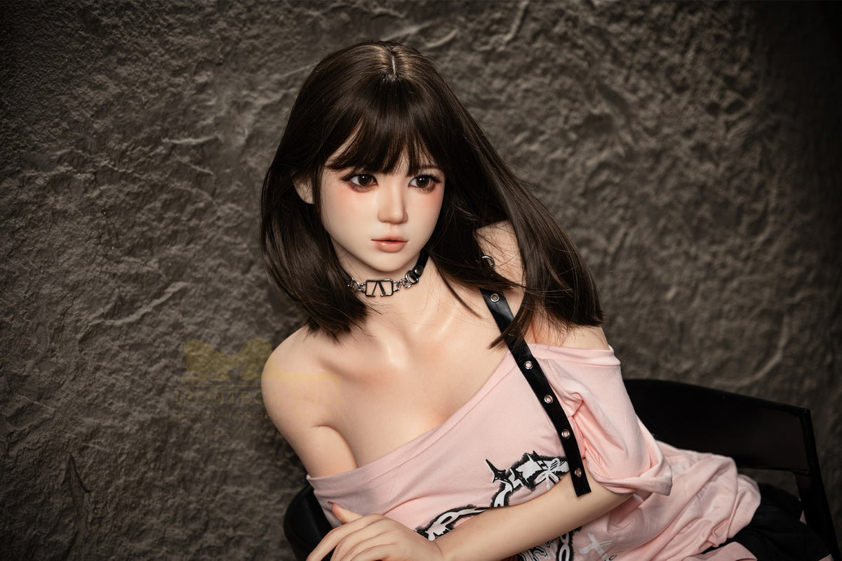 Nia seksa lelle (Irontech Doll 158cm E-kauss T3-1 RST silikons)