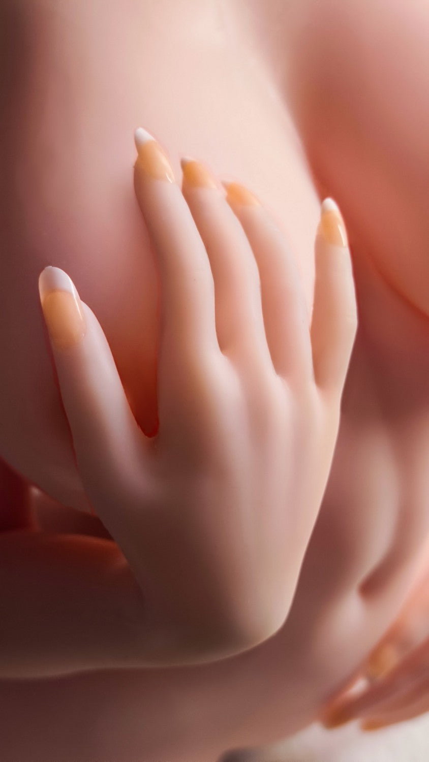 Vatanabe Yuno Torso seksa lelle (Elsa Babe 83cm RAD024 silikons)