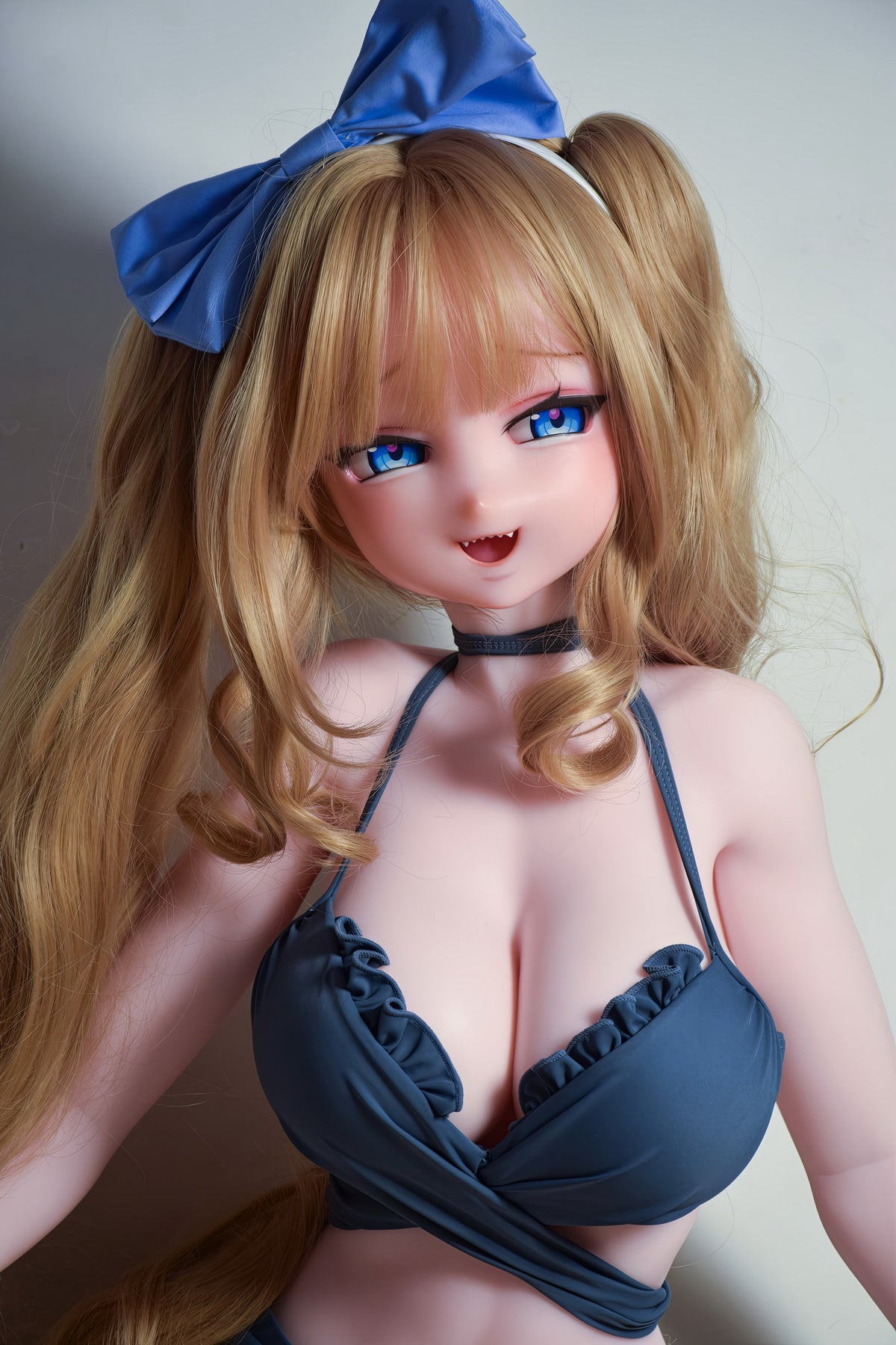 Ijuuin Maki seksa lelle (Elsa Babe 140cm RAD010 silikons)