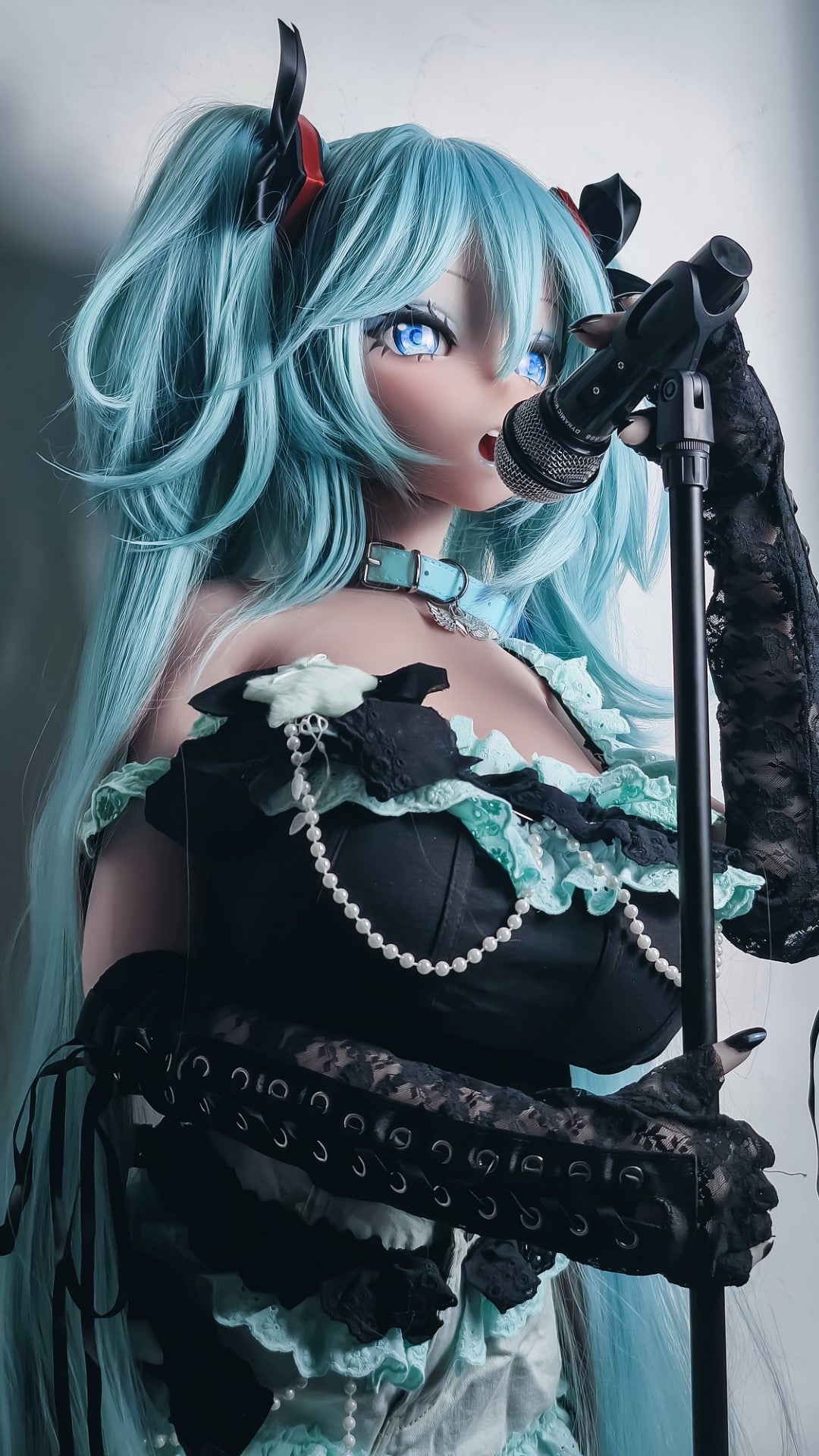 Hatsuna Miku seksa lelle (Elsa Babe 148cm RAD014 silikons)