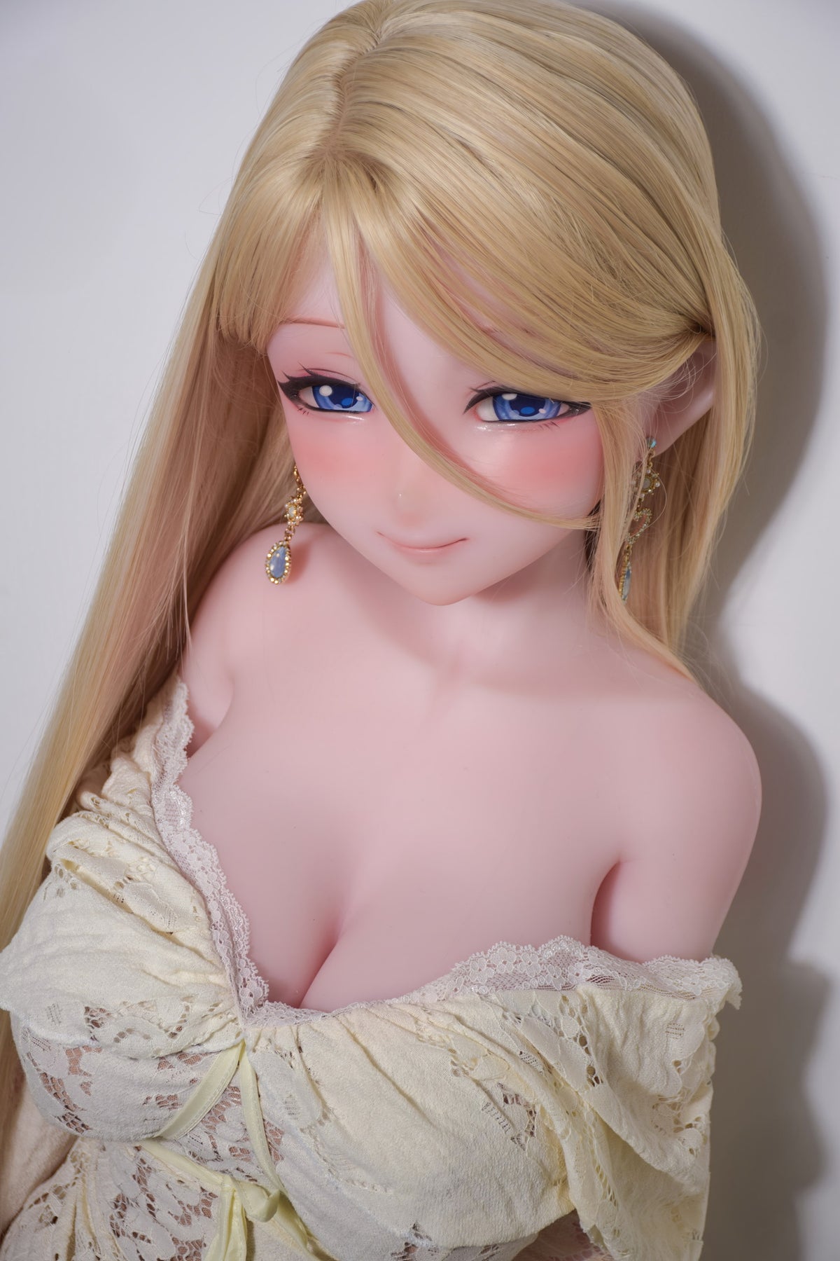 Mochizuki Rize seksa lelle (Elsa Babe 148cm RAD045 silikons)