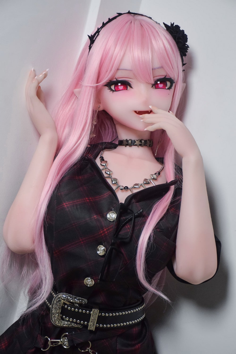Kamija Šiori seksa lelle (Elsa Babe 148cm RAD050 silikons)
