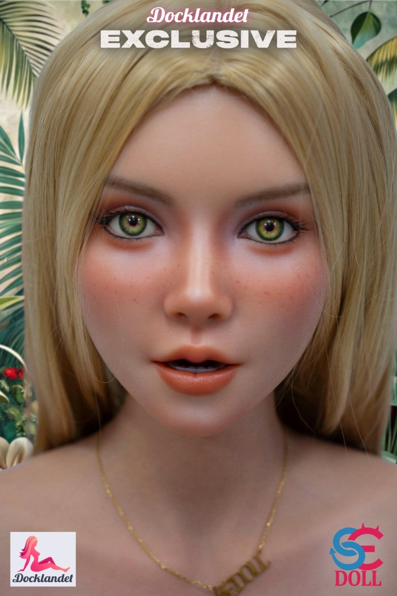 Kemeny.C ir ekskluzīvs rumpis sex doll aprīkots ar īstu ādas tekstūru (RST), svara samazināšana un galva ar kustīgu žokli un īstu muti (ROS). 114 cm gara silikona lelle ar dabiskas formas ķermeni un lielām krūtīm (size F-kauss).

Kemeny rumpis ir izstrādāts unikālā sadarbībā ar SE-Doll un ekskluzīvi Docklandet