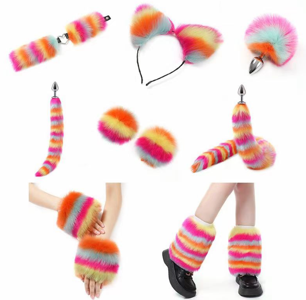 Furry Apģērbs krāsainā kažokā (komplektā ir 11 gabali)