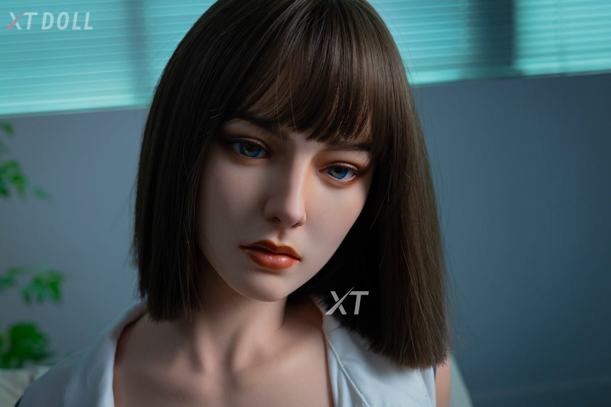 Seksa lelle Irina (XT Doll 161 cm B-Cup #XT-18 silikons)