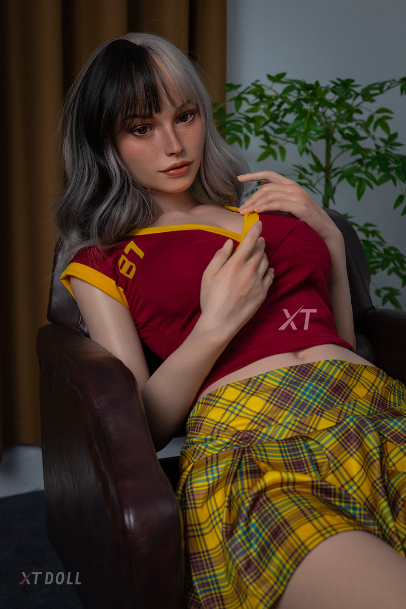 Džūlija seksa lelle (XT Doll 165 cm E-Cus #XT-6 silikona)