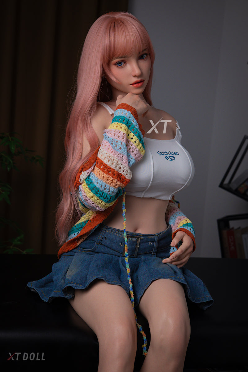 Seksa lelle Sofija (XT Doll 165 cm E-Cus #XT-5 silikona)