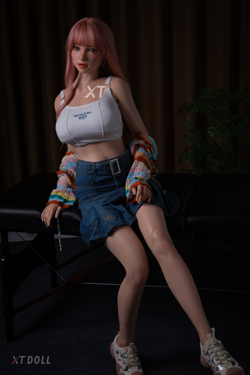 Seksa lelle Sofija (XT Doll 165 cm E-Cus #XT-5 silikona)