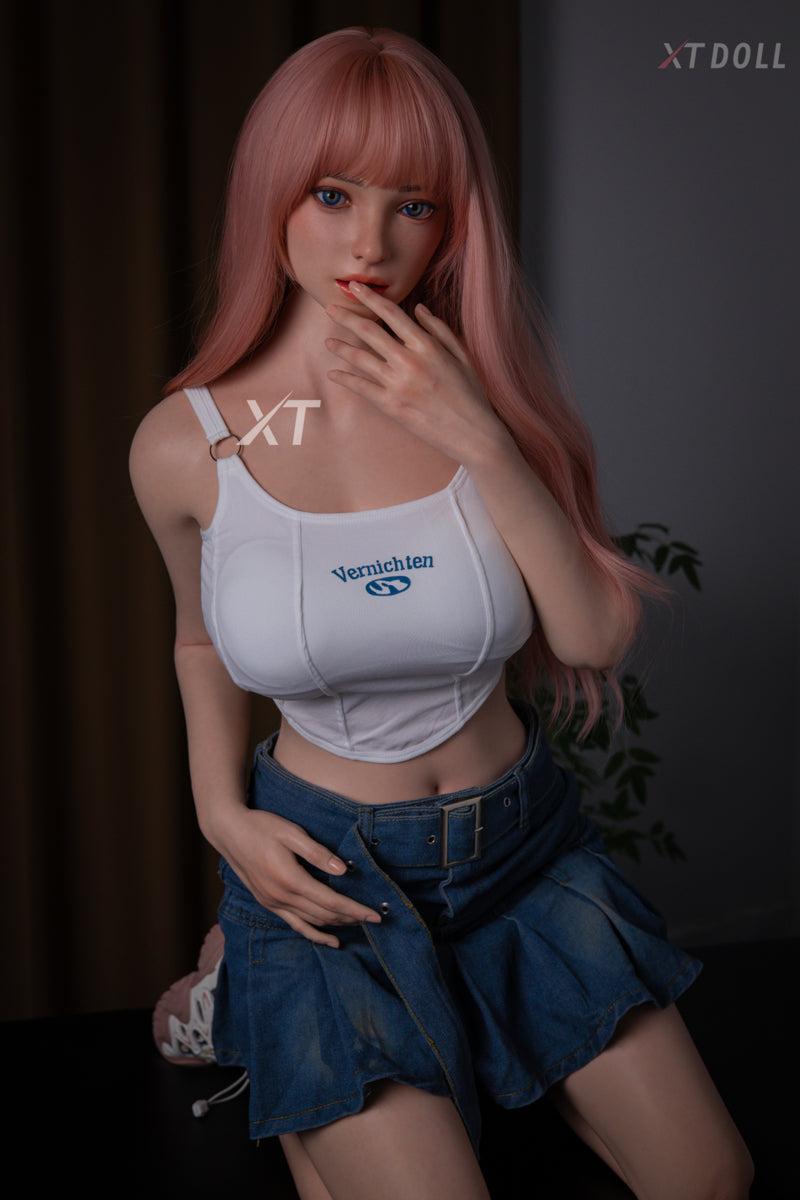 Seksa lelle Sofija (XT Doll 165 cm E-Cus #XT-5 silikona)