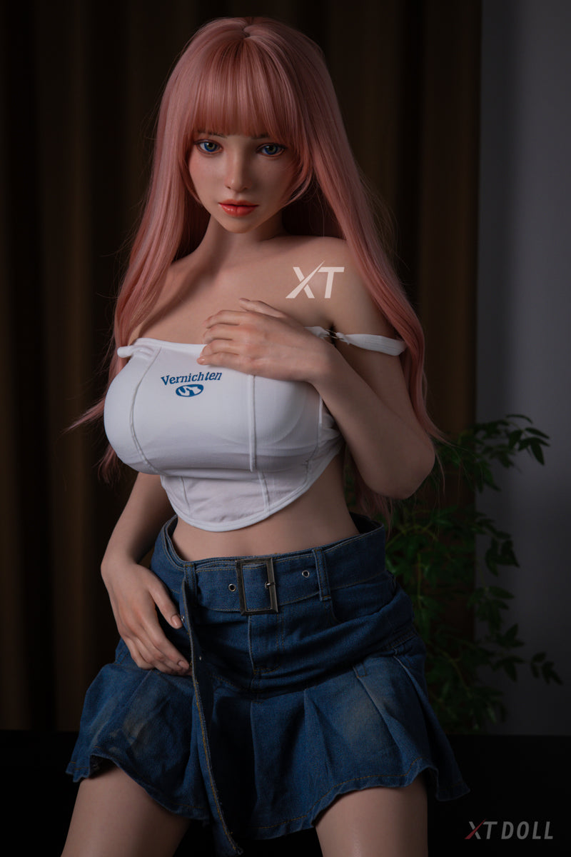 Seksa lelle Sofija (XT Doll 165 cm E-Cus #XT-5 silikona)