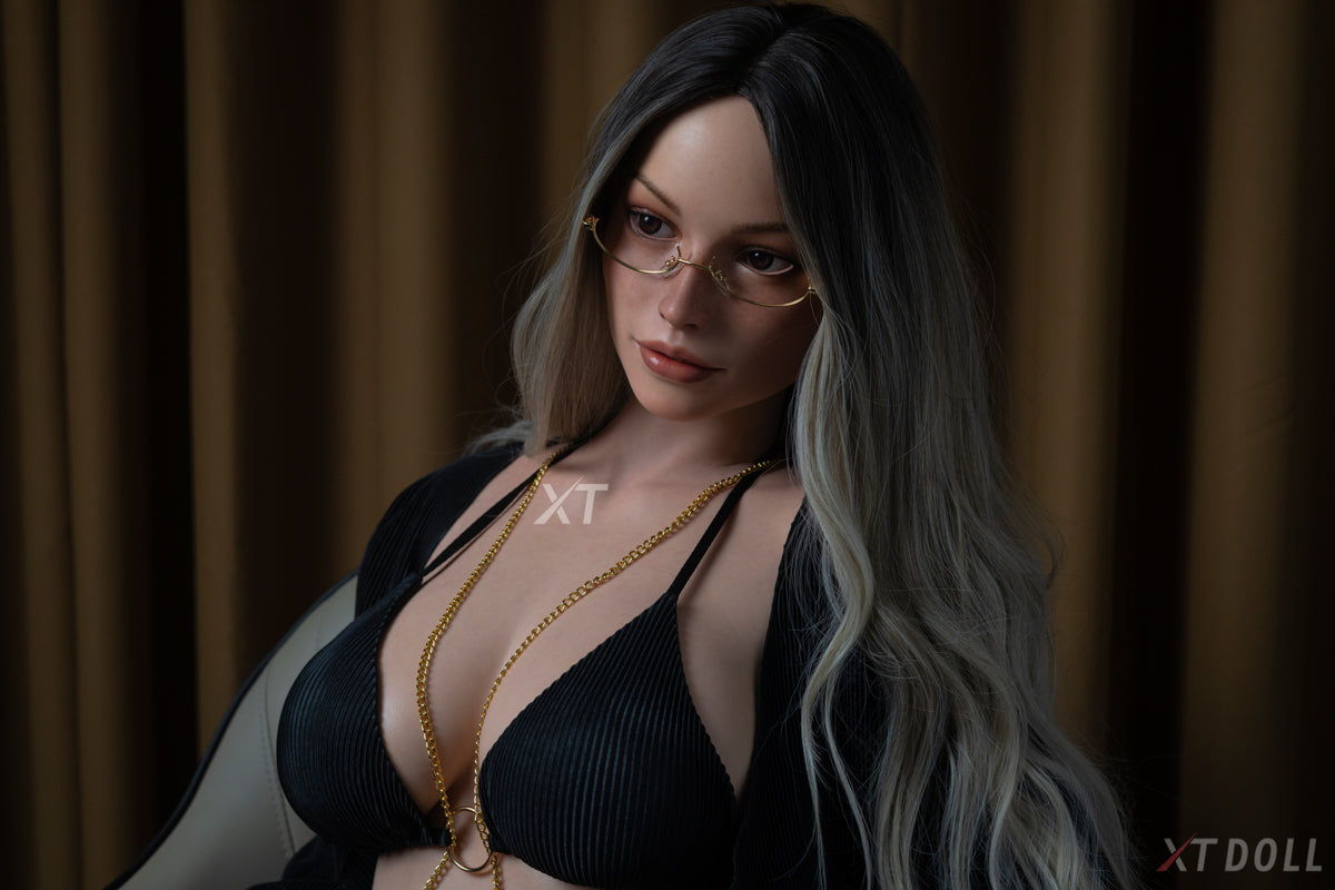 Džūlija 2 seksa lelle (XT Doll 165 cm E-Cus #XT-6 silikona)