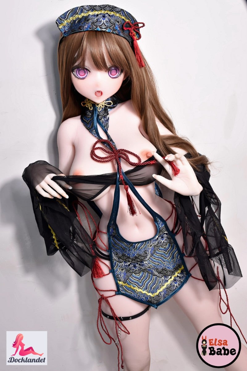 Hanamori Kaori ir izliekta 140 cm gara anime seksa lelle ar lielām krūtīm. Šis Elsa Babe seksa lellei ir burvīgs anime izskats, un tā ir izgatavota no augstākās kvalitātes mīksta silikona.
