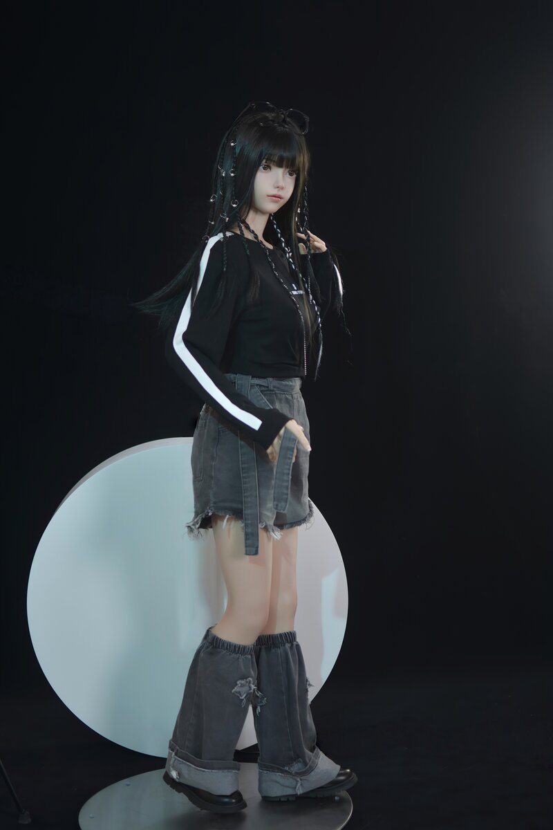 Xiaolu seksa lelle (FUDoll 150 cm B-Cup silikona)