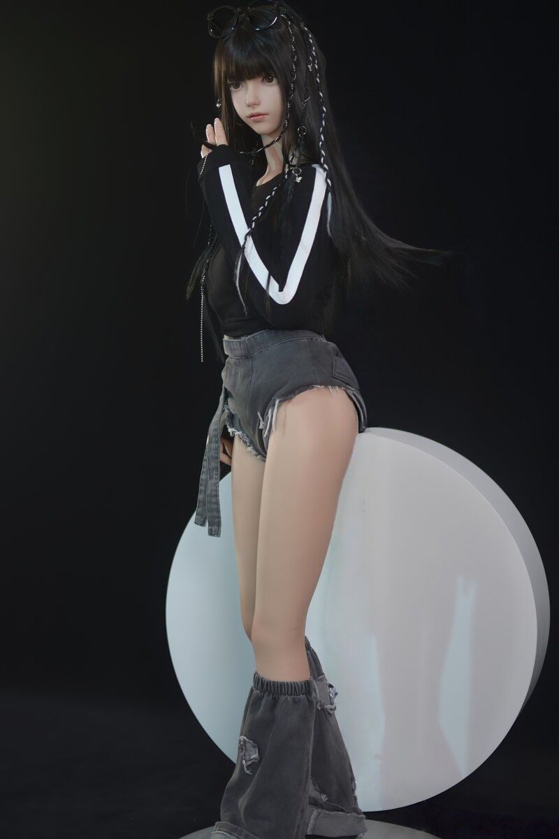 Xiaolu seksa lelle (FUDoll 150 cm B-Cup silikona)