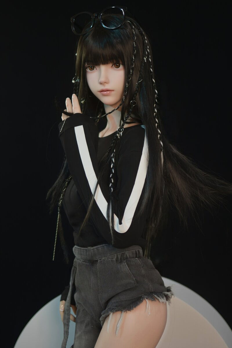 Xiaolu seksa lelle (FUDoll 150 cm B-Cup silikona)