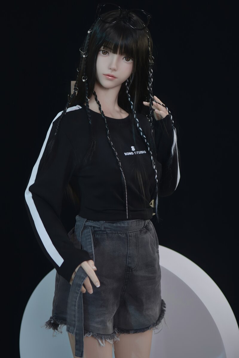Xiaolu seksa lelle (FUDoll 150 cm B-Cup silikona)