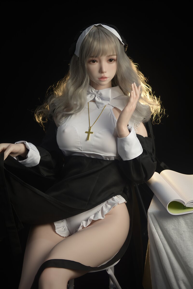 Naiai seksa lelle (FUDoll 169 cm D-Cup silikona)