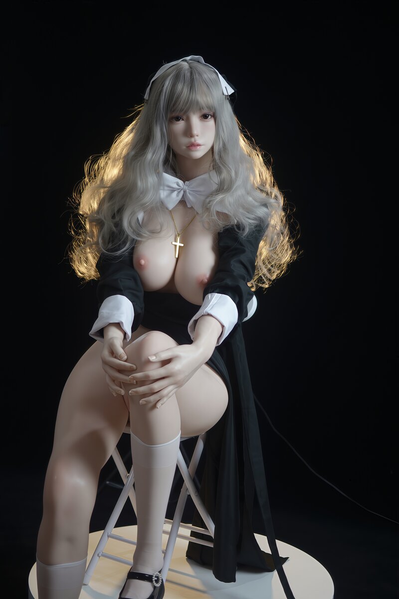 Naiai seksa lelle (FUDoll 169 cm D-Cup silikona)