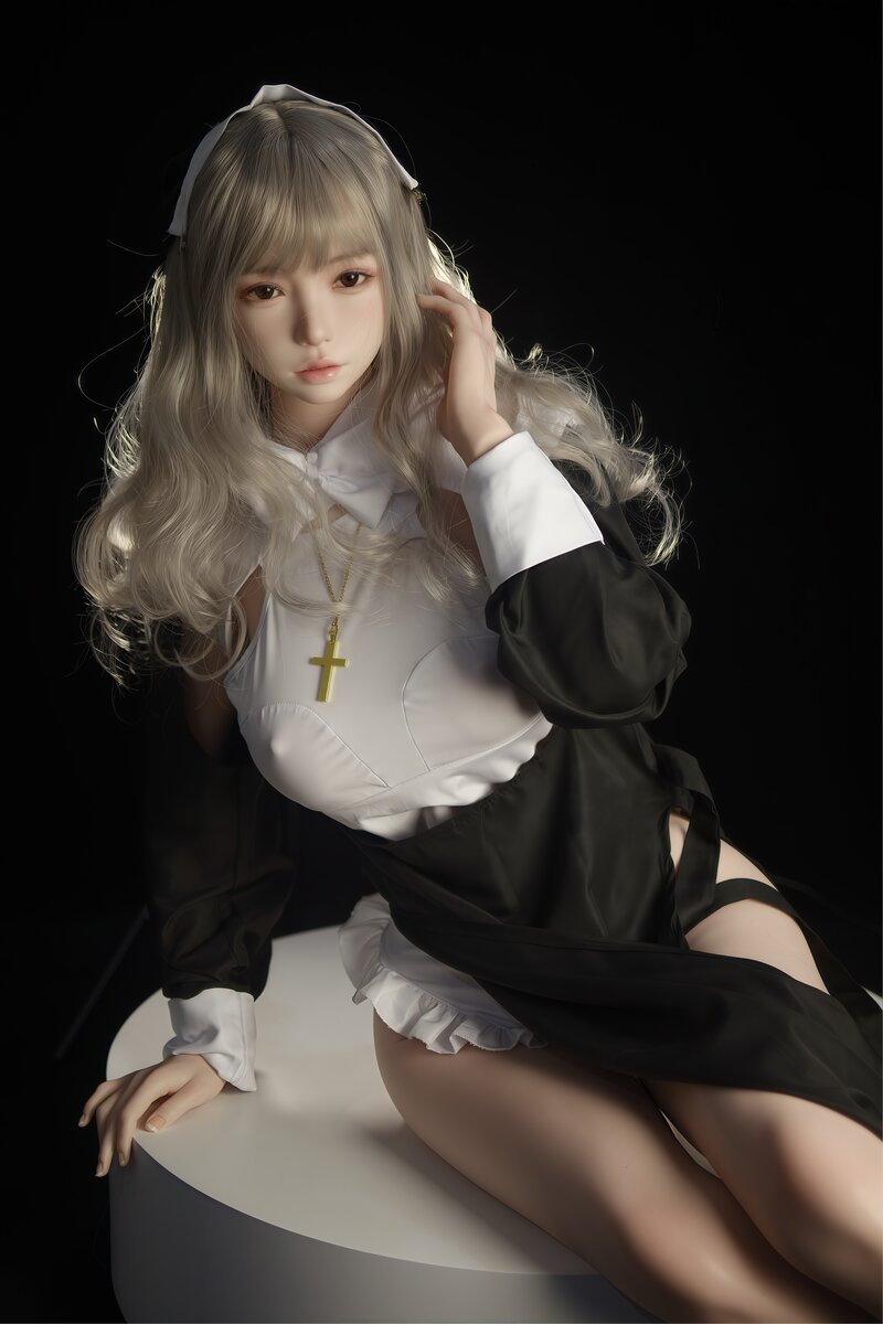 Naiai seksa lelle (FUDoll 169 cm D-Cup silikona)