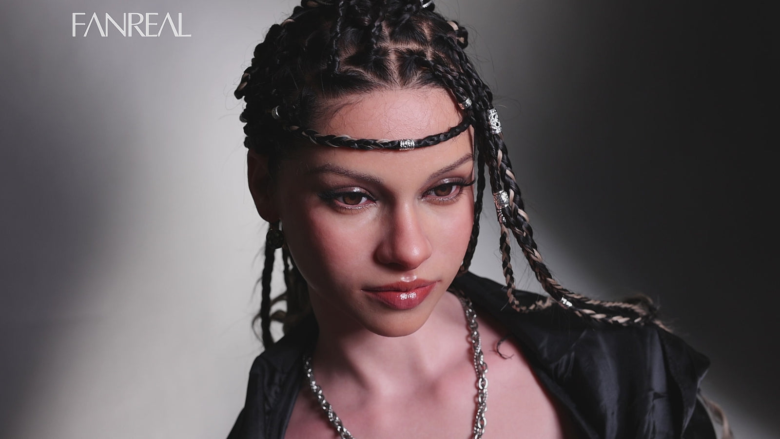 Seksa lelle Vanesa (FanReal Doll 168cm F kauss silikona)