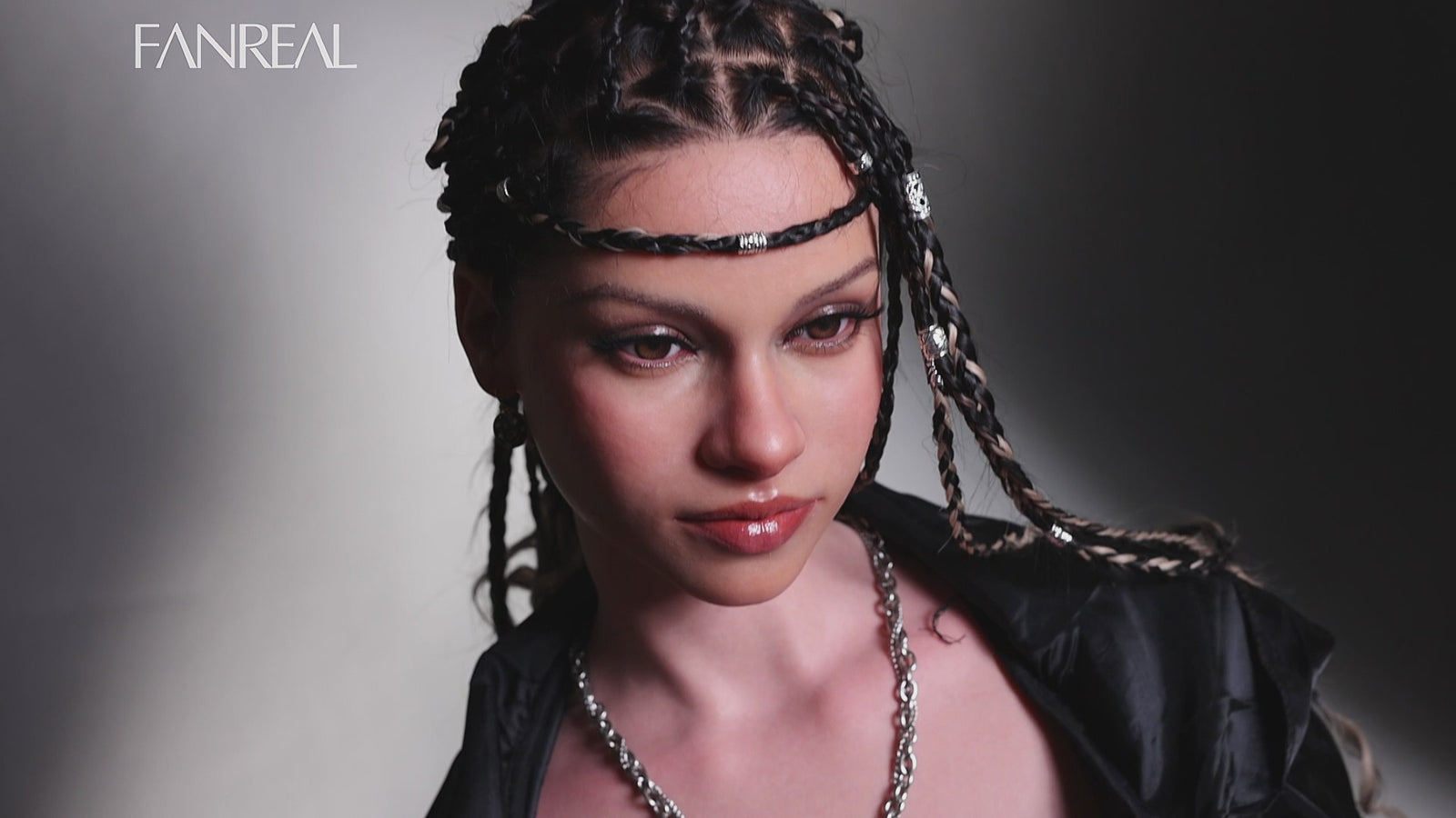 Seksa lelle Vanesa (FanReal Doll 168cm F kauss silikona)