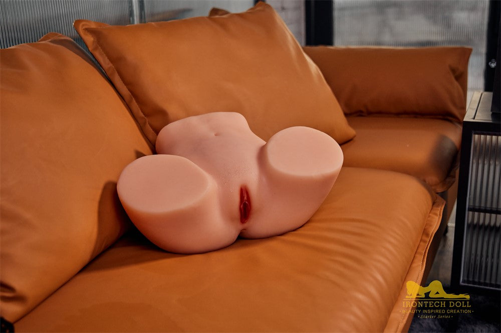 Butt Big Curvy Sex Doll (Irontech Doll Gurni 110 cm TPE)