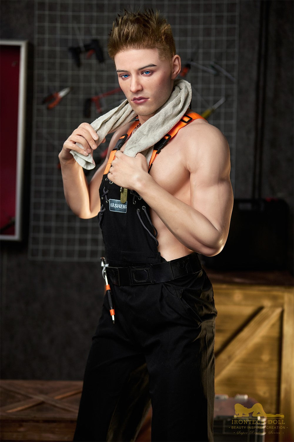 Džonijs vīriešu dzimuma lelle (Irontech Doll 176 cm M4 silikons)