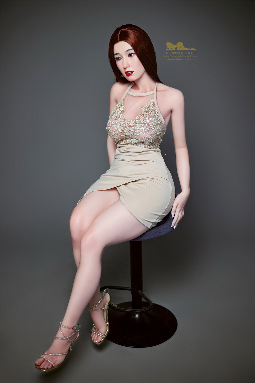 Betija seksa lelle (Irontech Doll 153 cm E-Kupa S7 silikons)