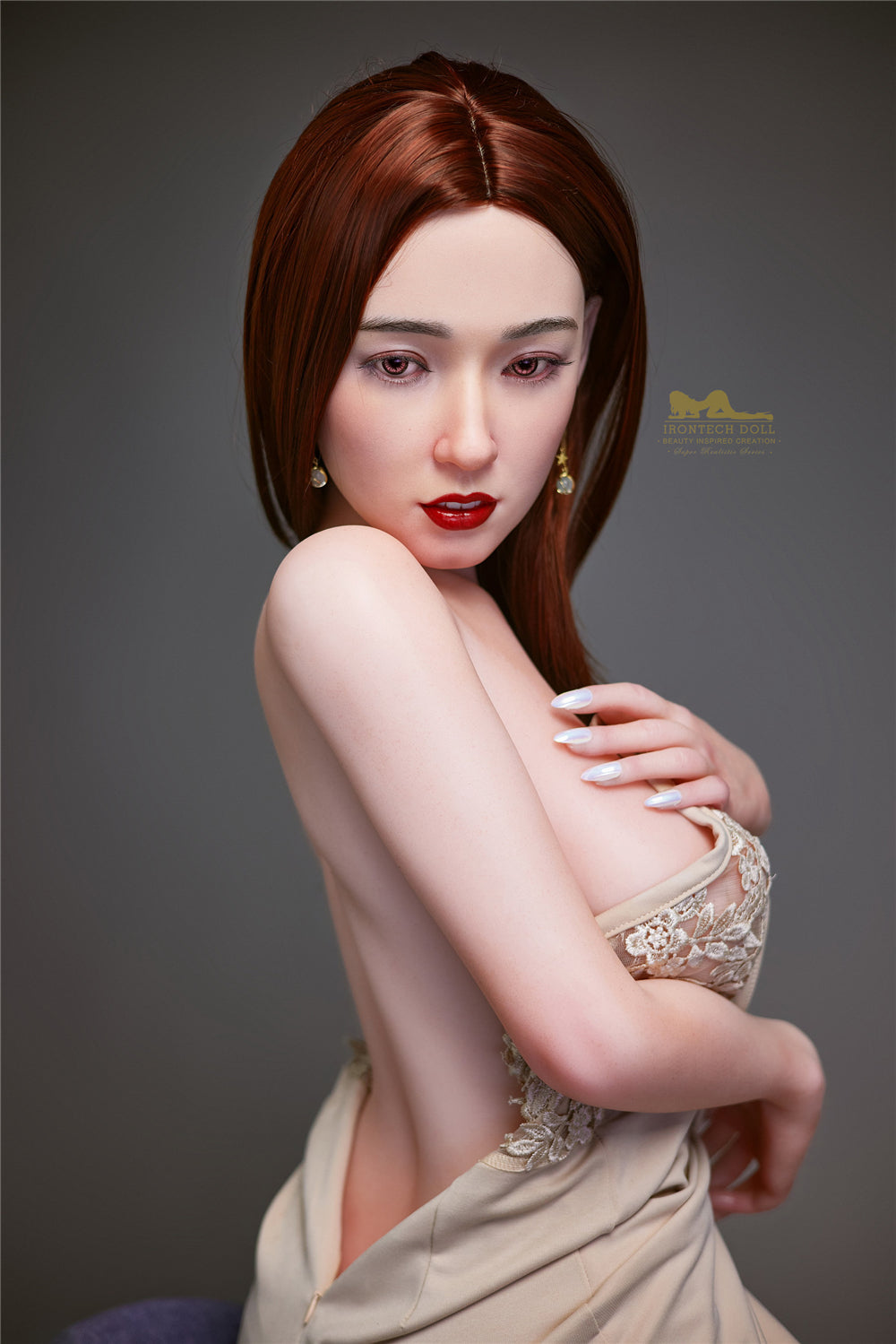 Betija seksa lelle (Irontech Doll 153 cm E-Kupa S7 silikons)