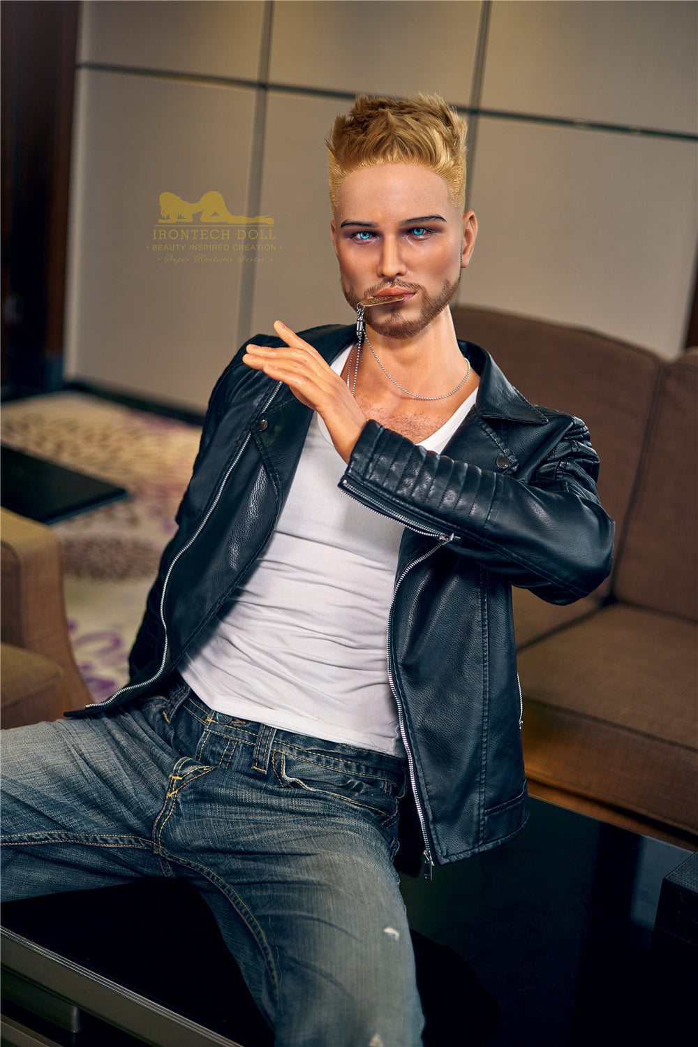 Kevins vīriešu dzimuma lelle (Irontech Doll 176 cm M1 silikons)