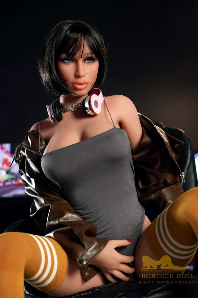 Seksa lelle Zara (Irontech Doll 167 cm F-Cus #103 TPE)