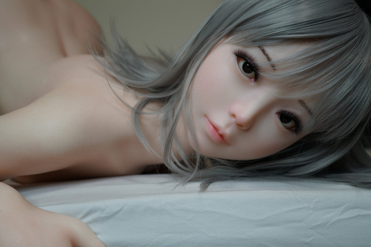 Seksa lelle Akira (Piper Doll 150 cm B-Cup silikona)