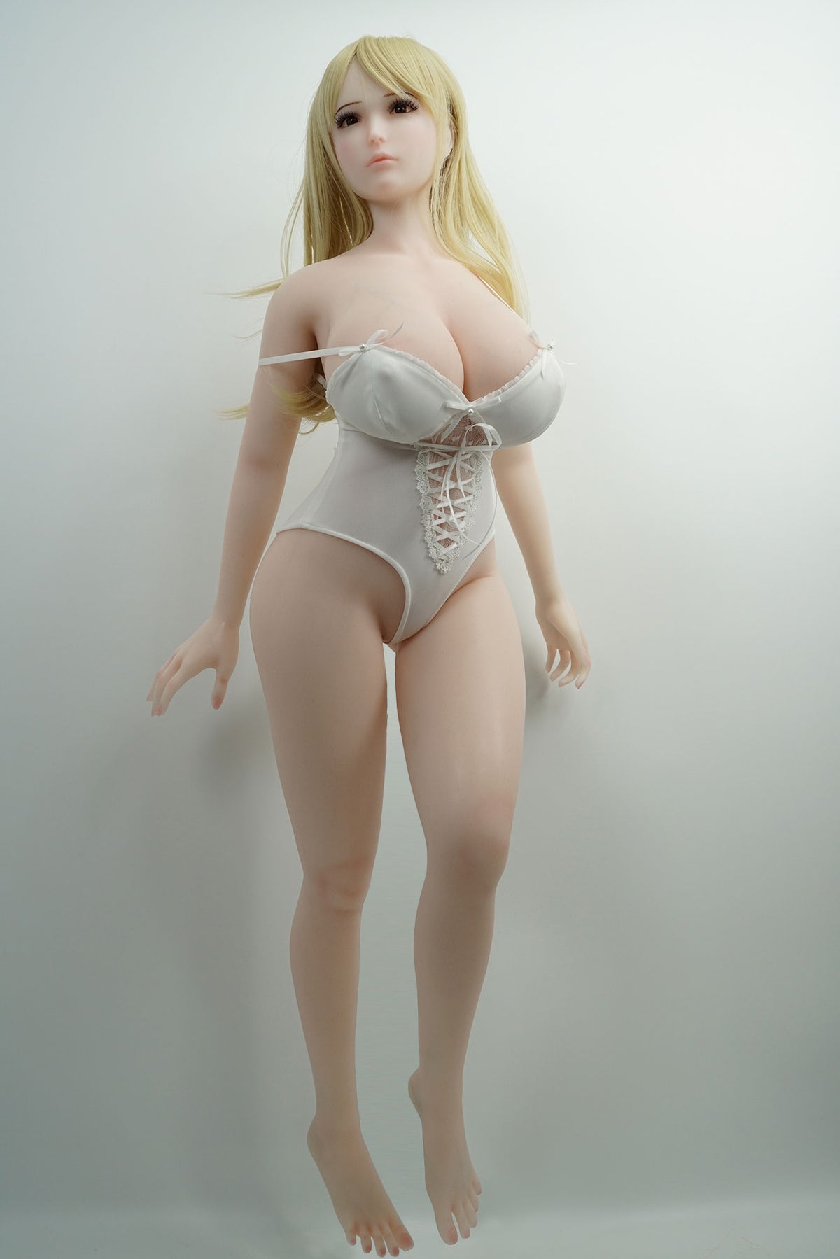 Mai seksa lelle (Piper Doll 100 cm J-Cup silikona)