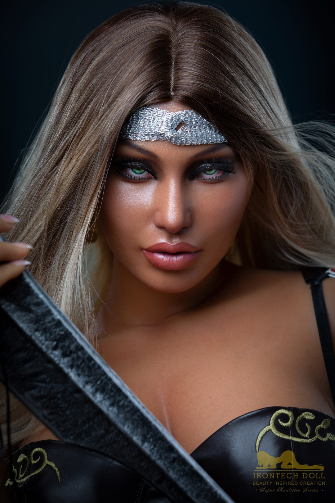 Seksa lelle Hedy Warrior (Irontech Doll 164 cm E-cup S26 silikona)