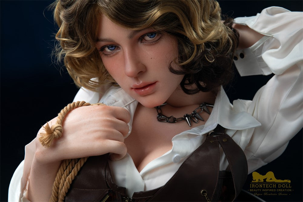Sandija seksa lelle (Irontech Doll 153 cm E-Kupa S29 silikons)