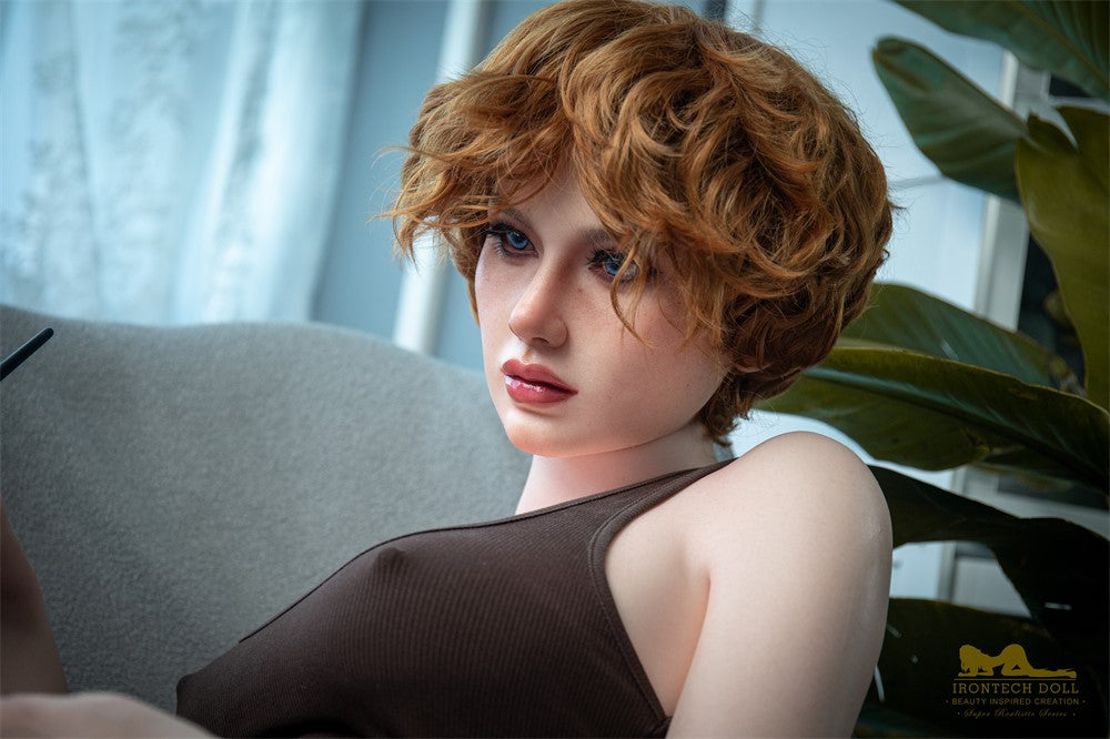 Sindijas seksa lelle (Irontech Doll 166 cm B-Cup S4 silikona)