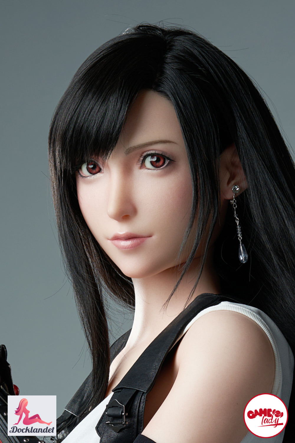 Seksa lelle Tifa no Game Lady zīmola. 167 cm gara seksa lelle ar krūšu izmēru E-kausu. Tifa ir pazīstama no spēles Final Fantasy 7. Silikona cosplay seksa lelle no Game Lady. 