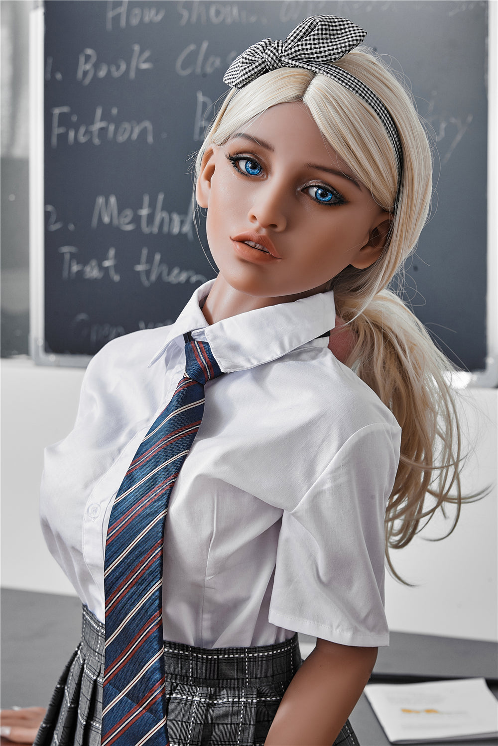 Viktorijas seksa lelle (Irontech Doll 150 cm B-Cup #50 TPE)