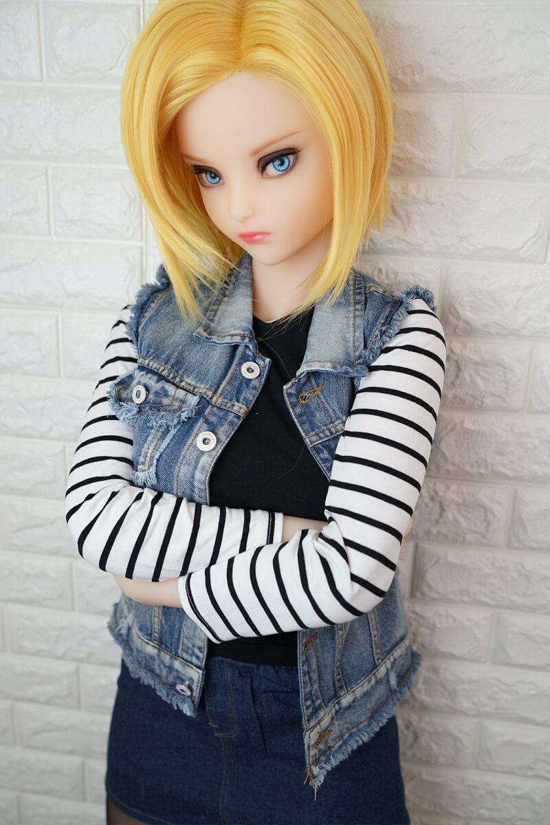 Lazuli Android 18 Sex Doll (Irokebijin 140 cm E-Cup TPE/silikona)